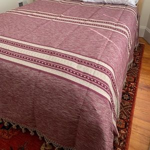 Hand loom  Queen Size Cotton Bedspread.